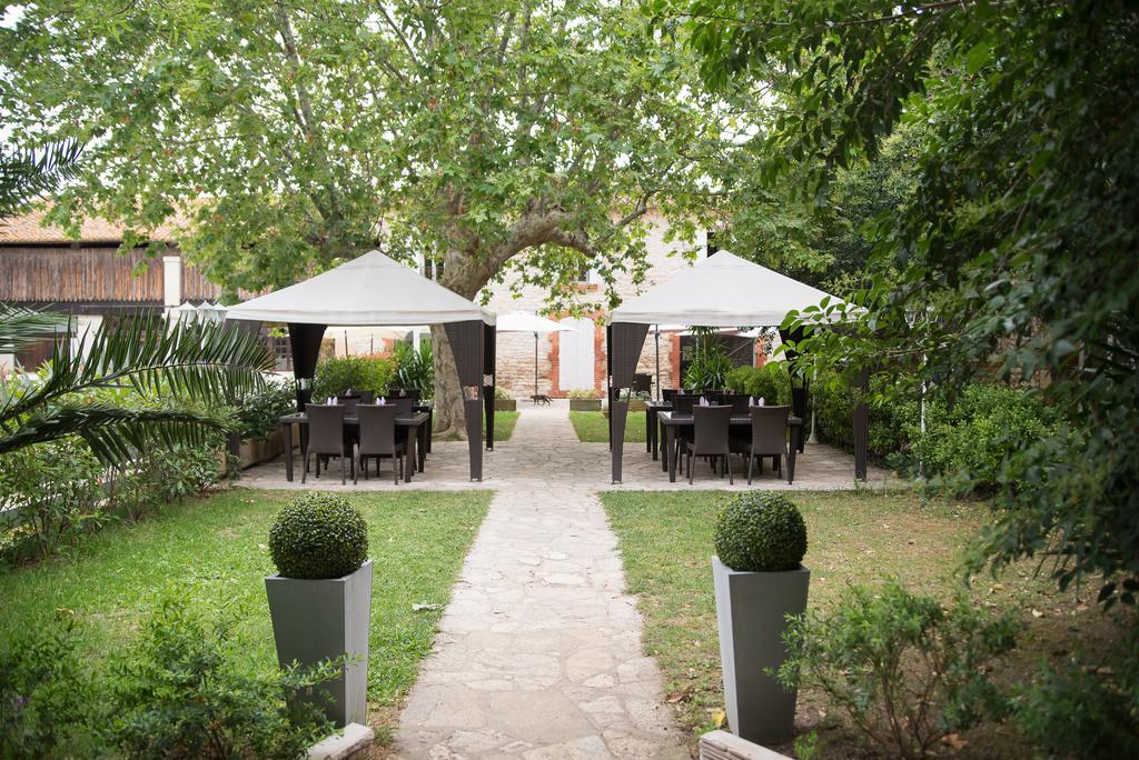 Hotel Mas De Galoffre Nîmes Eksteriør billede